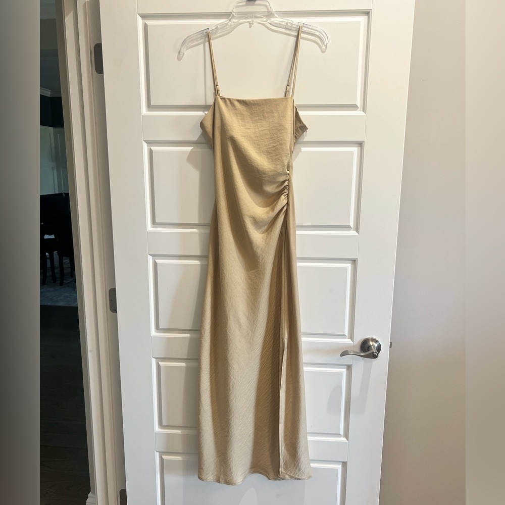 House of Harlow 1960 ~NWT Satin Side Slit Maxi dress